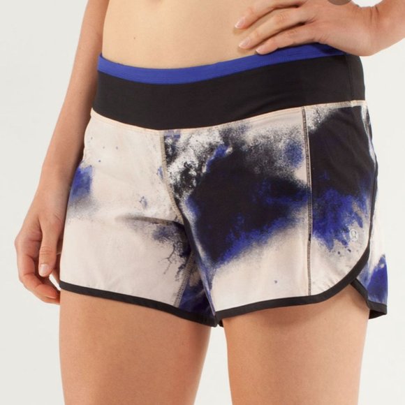 Lululemon Turbo Run Shorts Milky Way - Picture 1 of 7